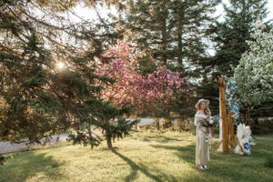Dccumentary wedding photographer and video in ontario mainly muskoka + gta + north bay + barrie + sundridge + sudbury and anywhere.