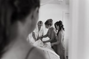 North Bay and Muskoka Wedding Photographer near gta+Barrie+callender and destination wedding photographer in italy+mexico+iceland anywhere