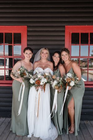 North Bay and Muskoka Wedding Photographer near gta+Barrie+callender and destination wedding photographer in italy+mexico+iceland anywhere