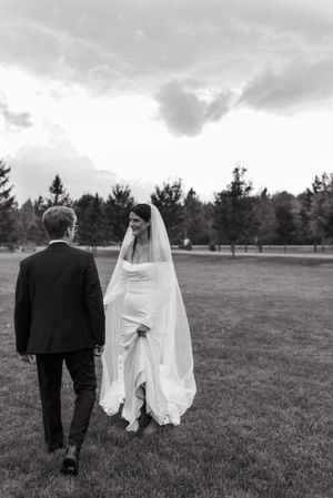 North Bay and Muskoka Wedding Photographer near gta+Barrie+callender and destination wedding photographer in italy+mexico+iceland anywhere