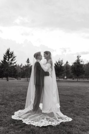 Dccumentary wedding photographer and video in ontario mainly muskoka + gta + north bay + barrie + sundridge + sudbury and anywhere.