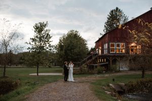 North Bay and Muskoka Wedding Photographer near Callender+Barrie+gta and destination wedding photographer in italy+mexico+iceland anywhere