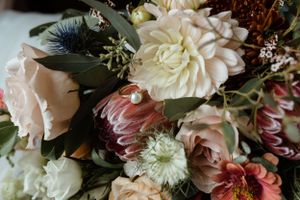 North Bay and Muskoka Wedding Photographer near gta+Barrie+callender and destination wedding photographer in italy+mexico+iceland anywhere