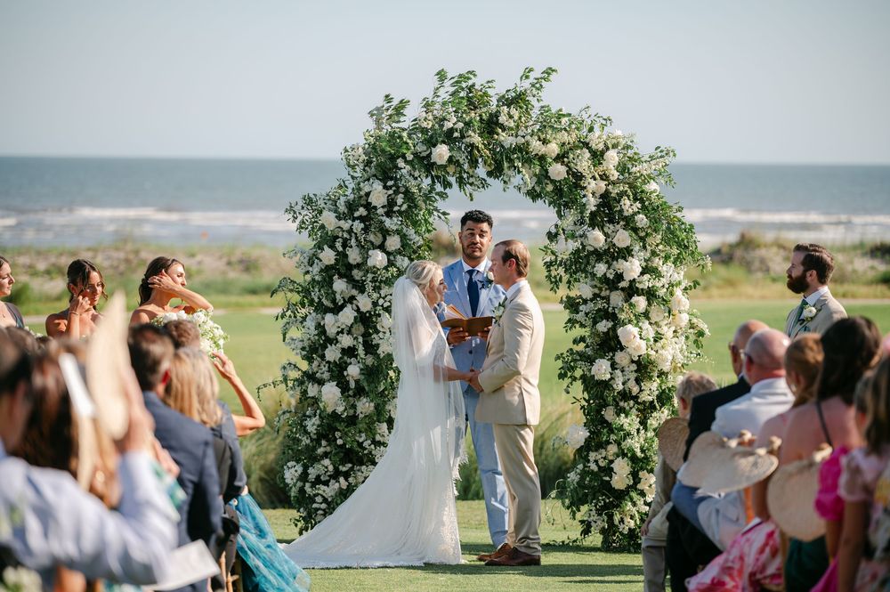 Ocean Course Kiawah wedding photos from a top Charleston wedding photographer. See more timeless and candid wedding photos Lowndes Grove