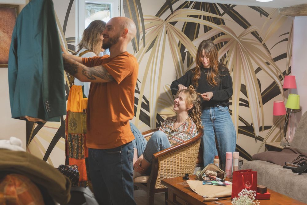 Préparatif d'un Mariage queer, lesbien en Bretagne - Pays de Loire
