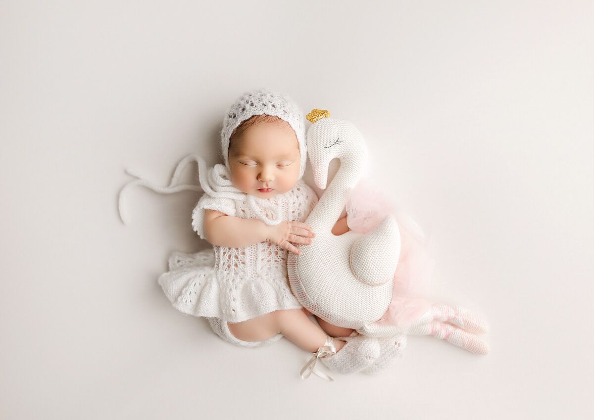 Newborn Photography, Photographer, Family, Maternity, Cakesmash, Toronto, Kitchener, Cambridge, Milton, Waterloo