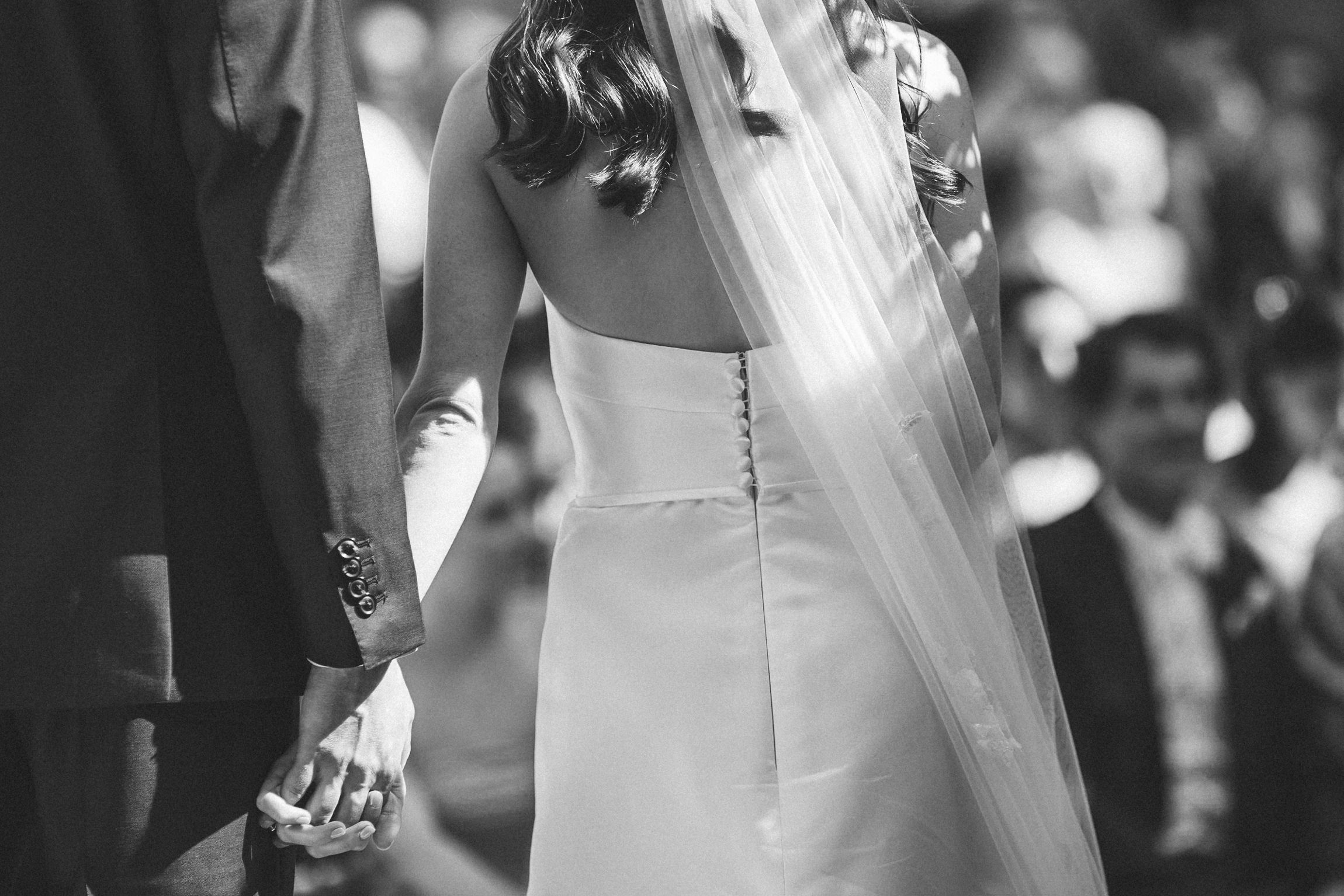Romantic French destination wedding in Portugal — captured with cinematic flair at Penha Longa Hotel. By Regina Wedding Photographer Lisbon