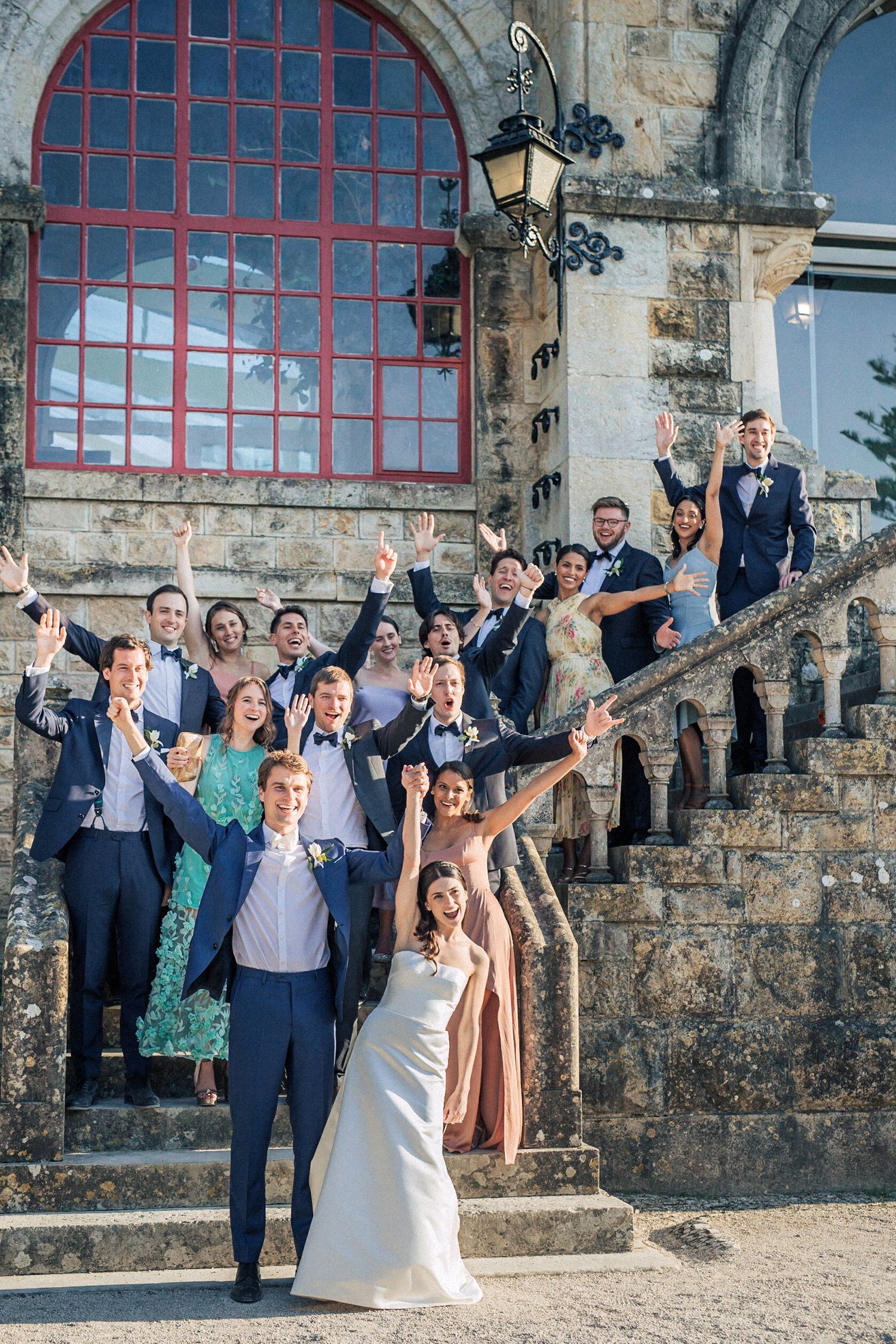 Romantic French destination wedding in Portugal — captured with cinematic flair at Forte da Cruz. By Regina Wedding Photographer Lisbon
