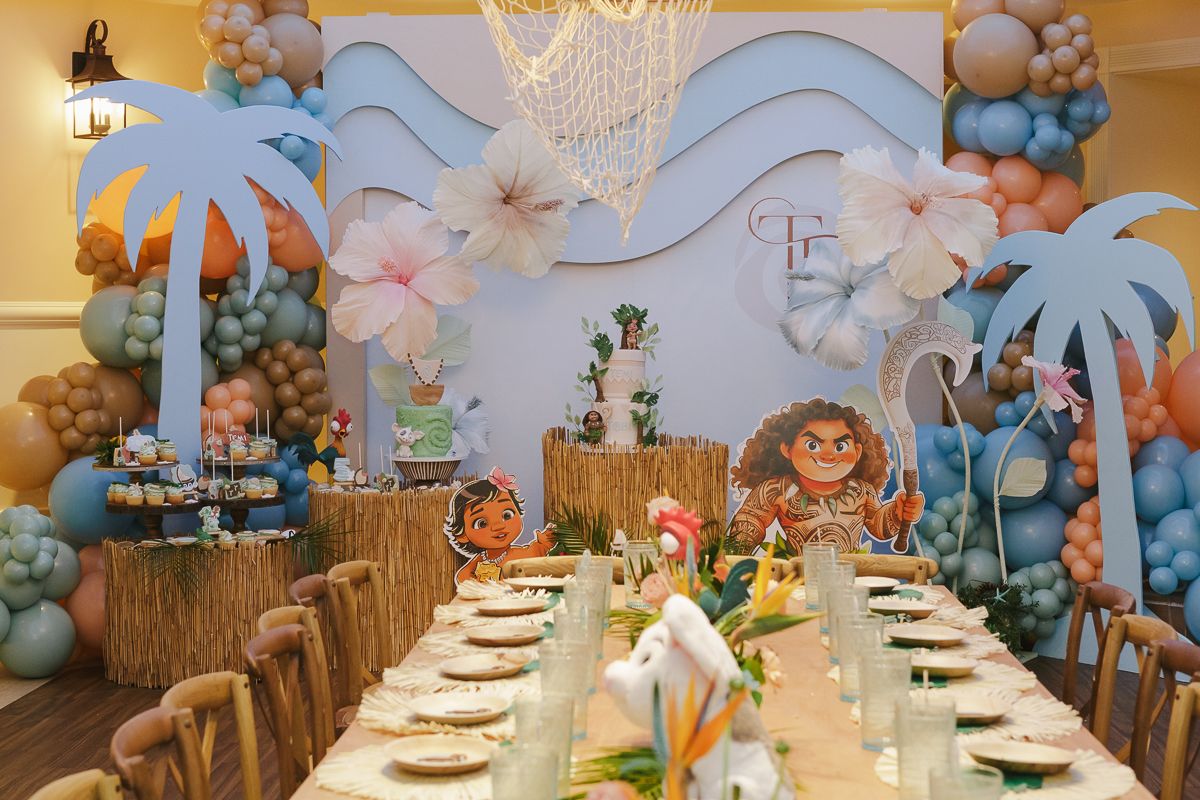 Vibrant Moana-themed party room with ocean-inspired decorations and tropical details, perfectly styled for a birthday celebration in NYC.
