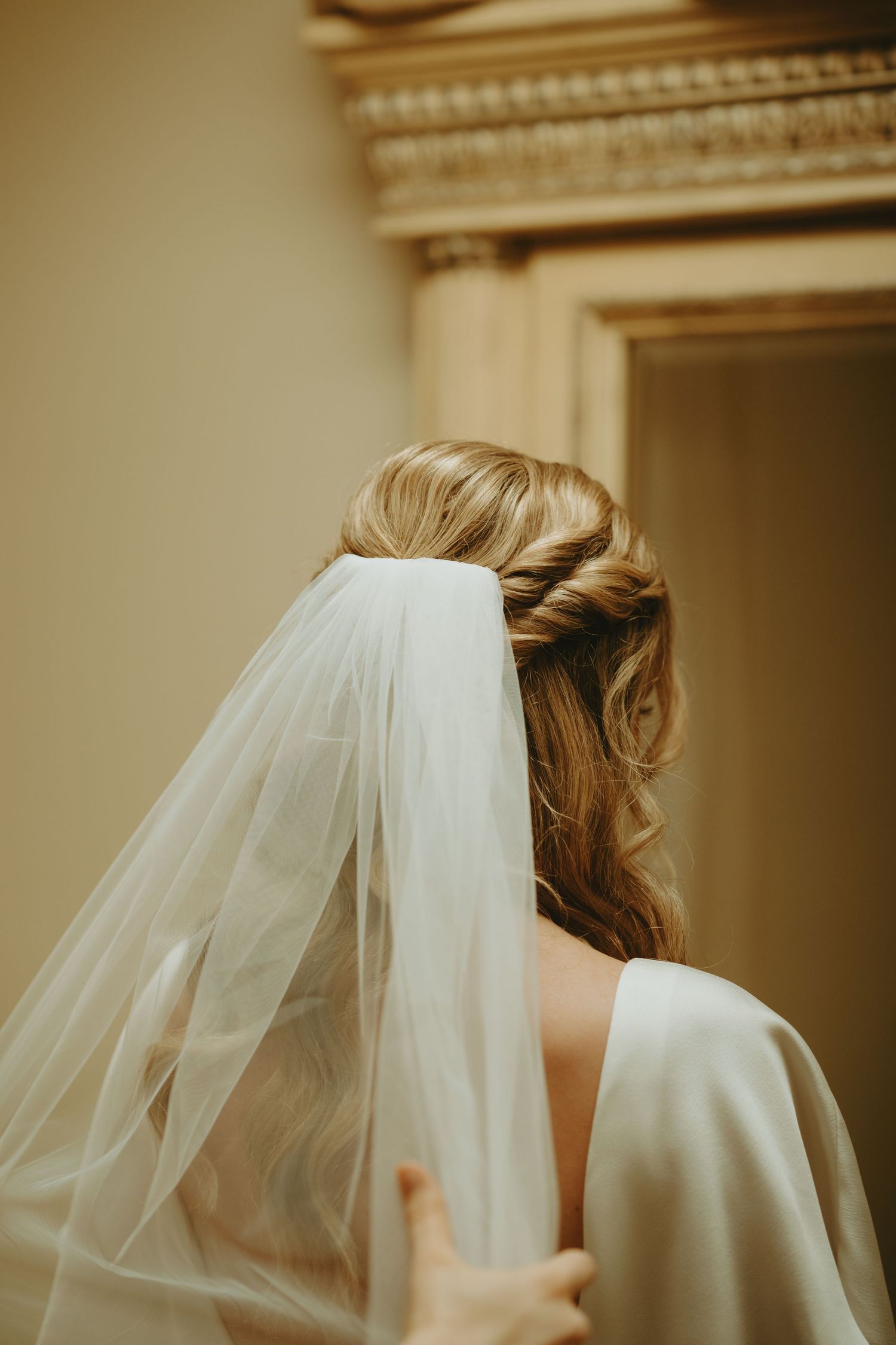 Texas wedding photographer with a vintage feel-classy and fun style with a retro vibe