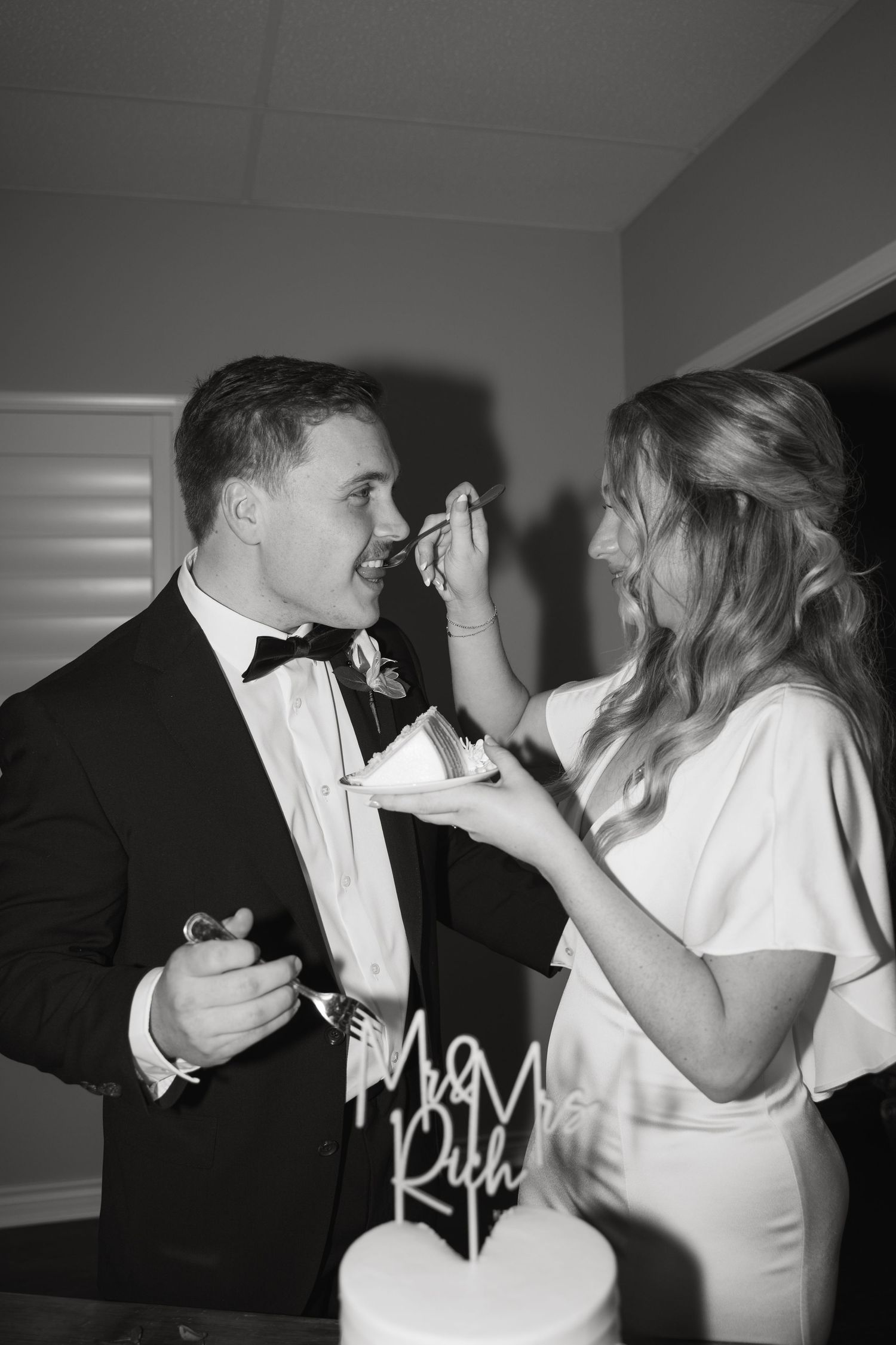 Texas wedding photographer with a vintage feel-classy and fun style with a retro vibe