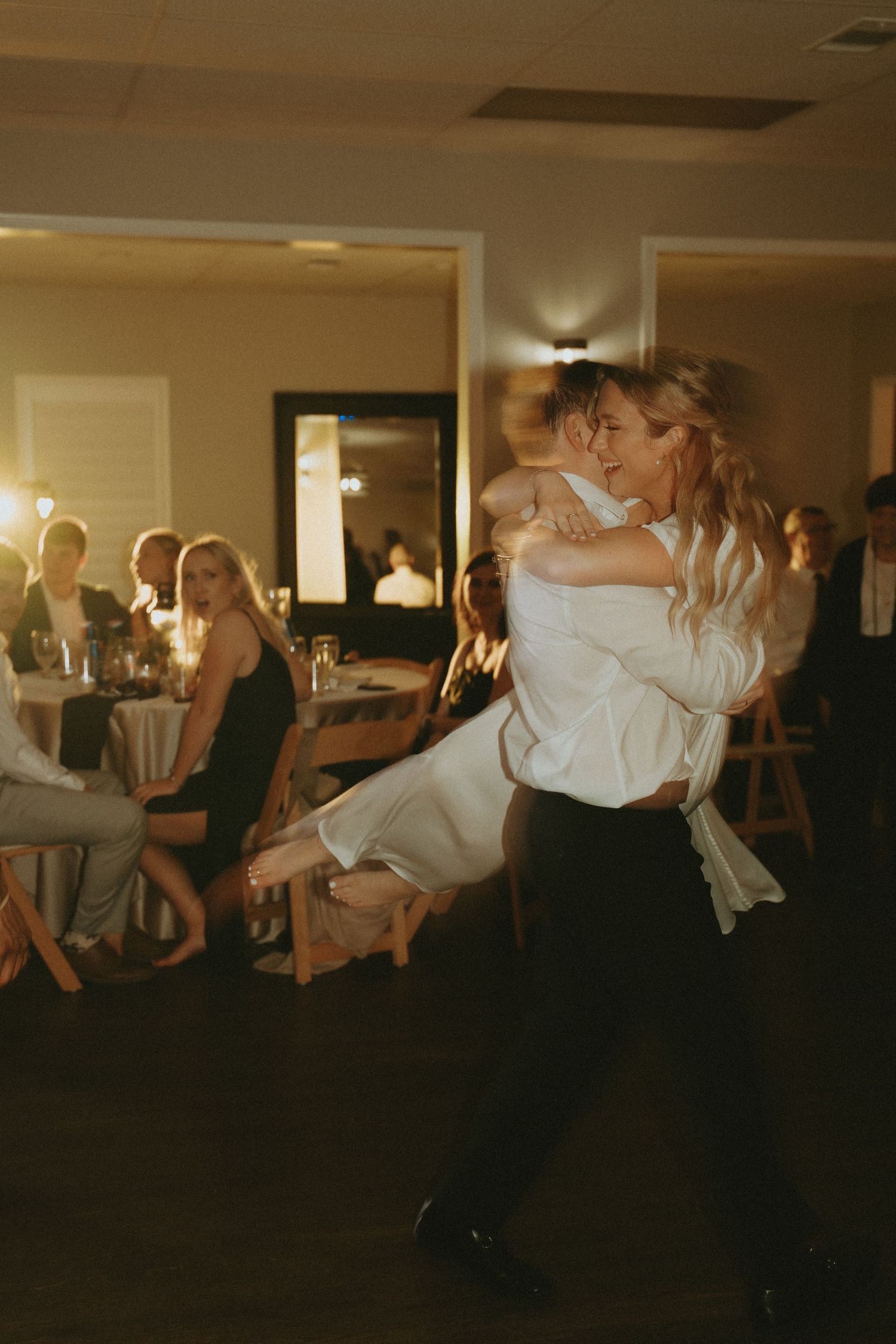 Texas wedding photographer with a vintage feel-classy and fun style with a retro vibe