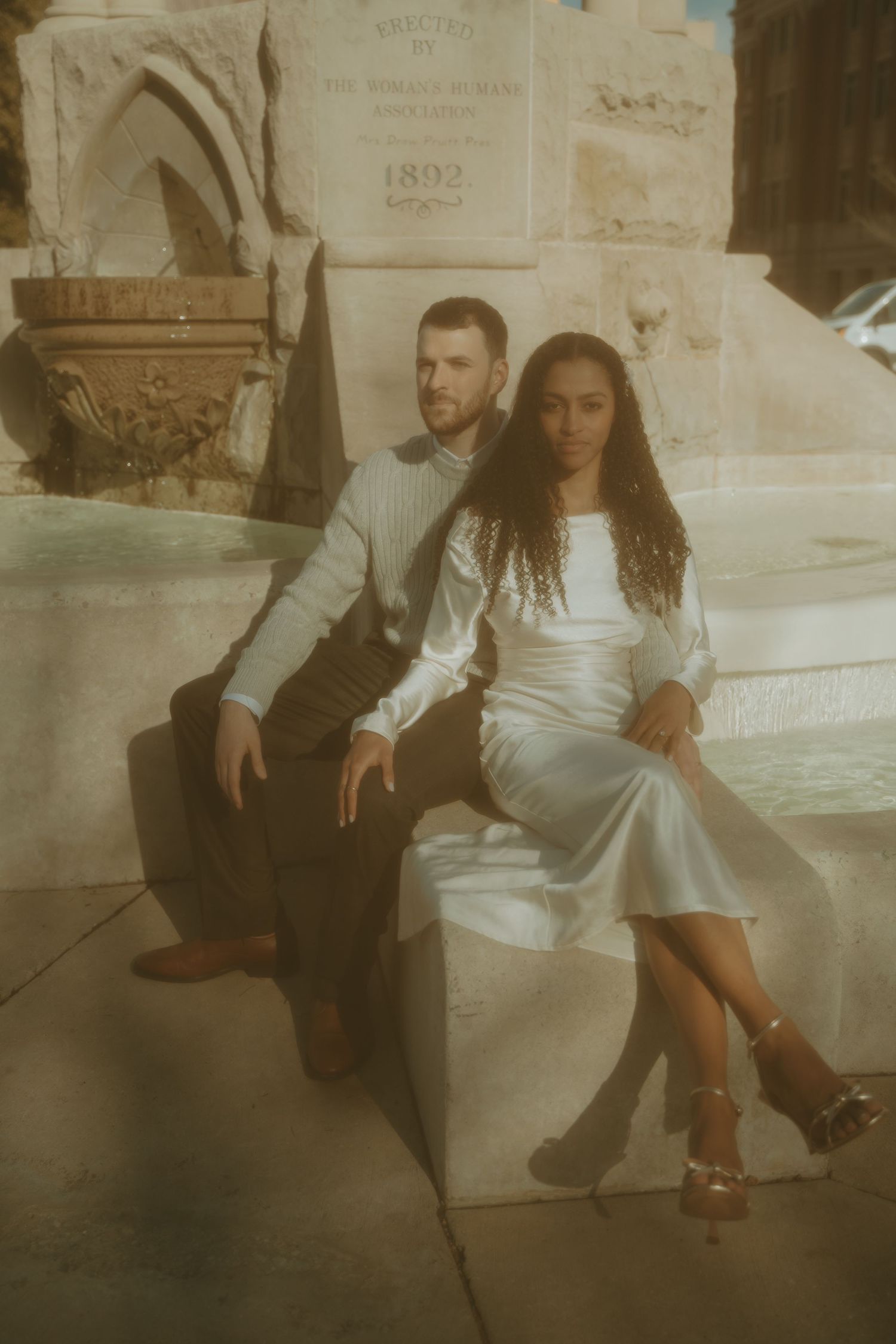 Fort Worth Texas downtown courthouse wedding photography-elopement photographer based in Texas with a vintage look and retro style