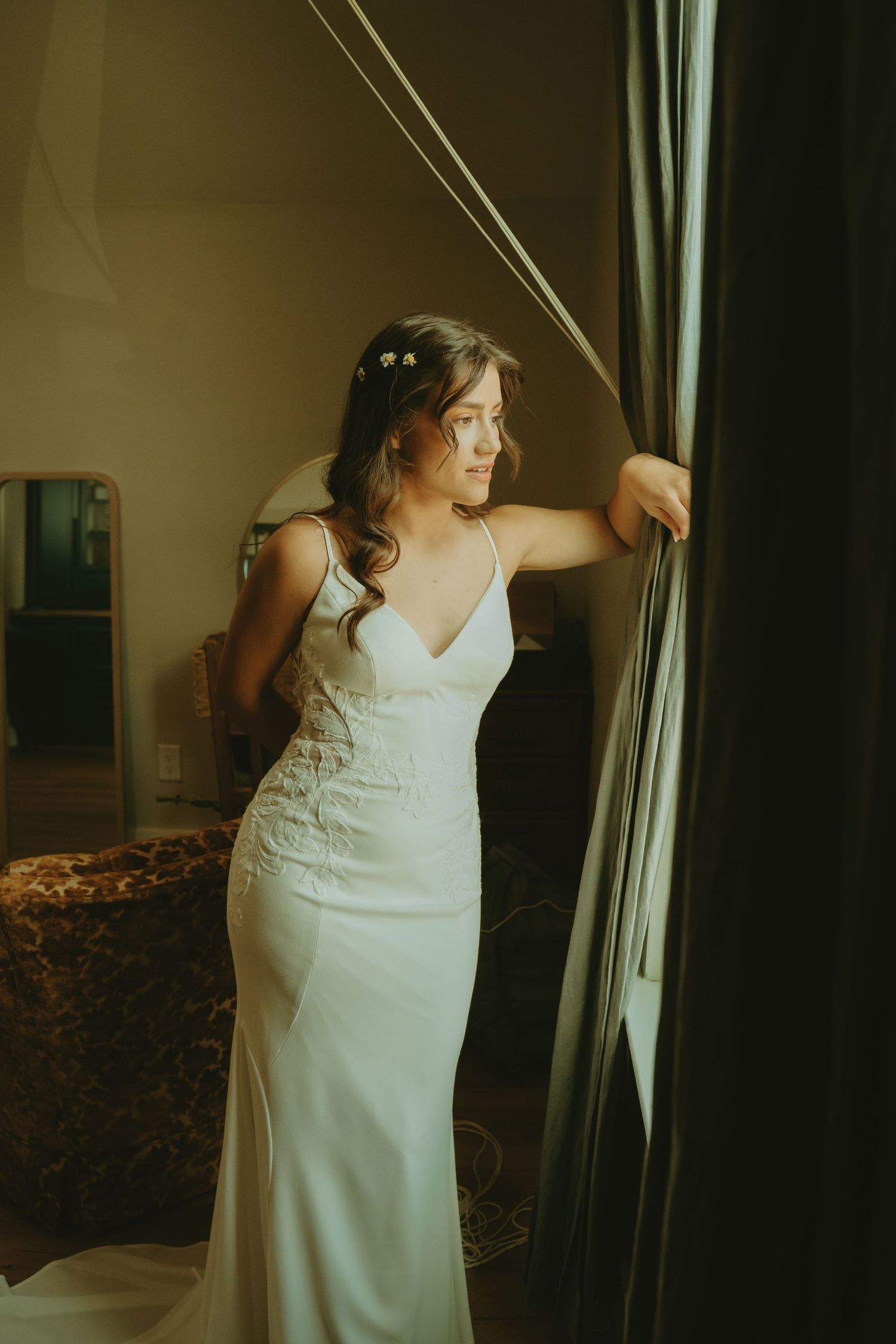 Texas wedding photographer with a vintage feel-classy and fun style with a retro vibe