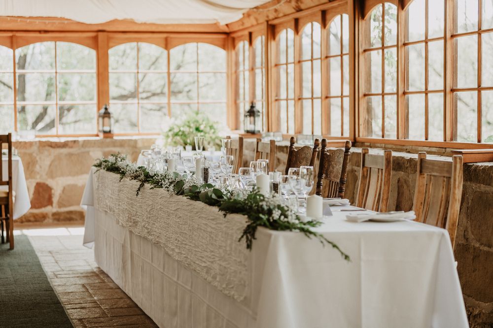 Elegant & sophisticated wedding in Tasmania. Situated at Stonefield, captured by wedding & elopement specialist Joss Jensen Photography