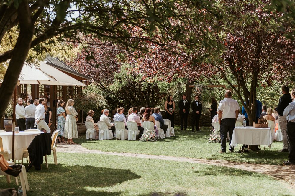 Elegant & sophisticated wedding in Tasmania. Situated at Stonefield, captured by wedding & elopement specialist Joss Jensen Photography