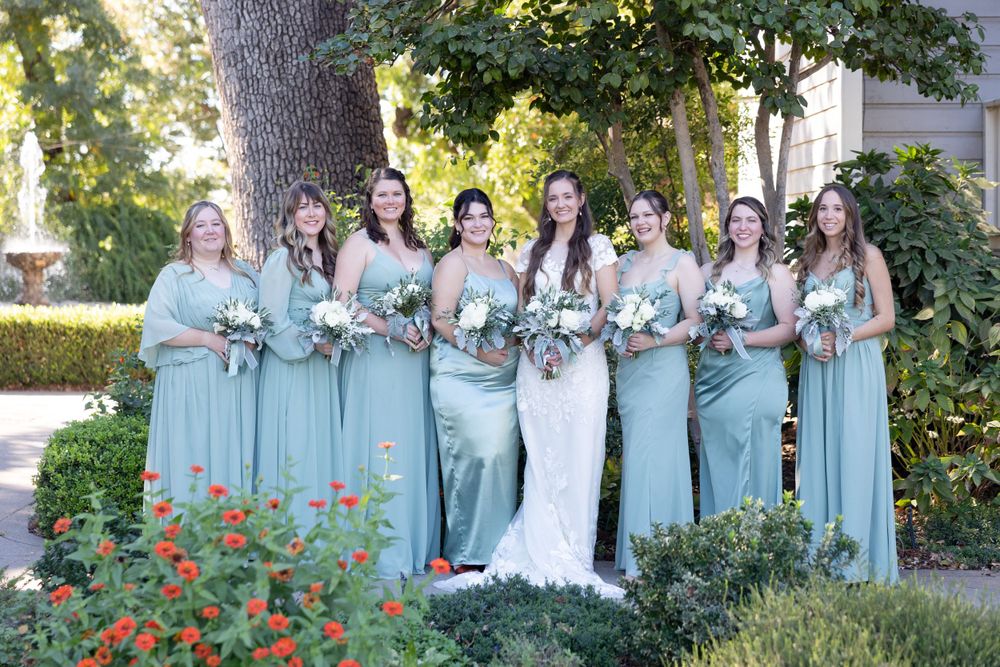 bride, bridesmaids, patrick ranch museum, durham California Wedding, Wedding Photographer