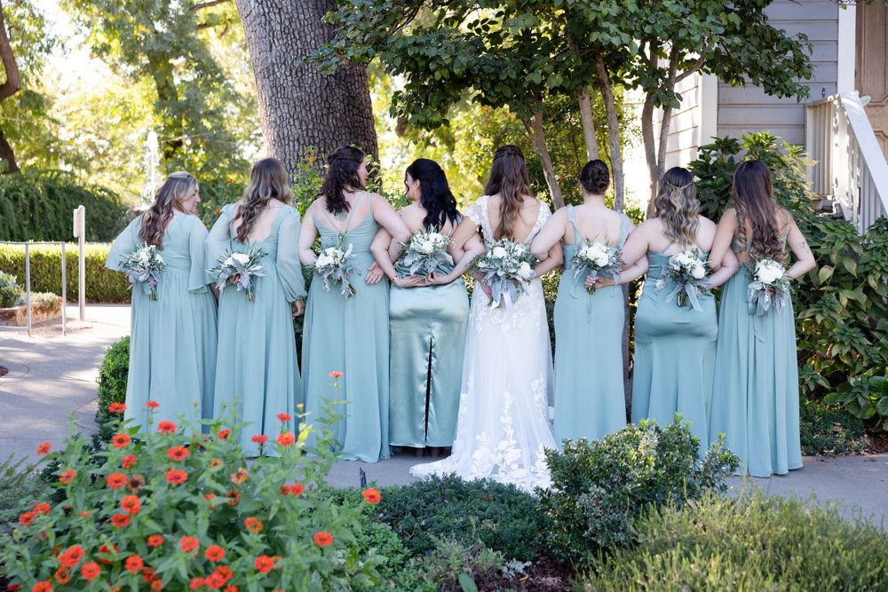 bride, bridesmaids, patrick ranch museum, durham California Wedding, Wedding Photographer