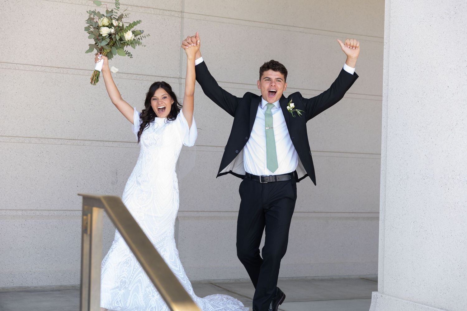 Meridian Idaho LDS temple wedding photographer