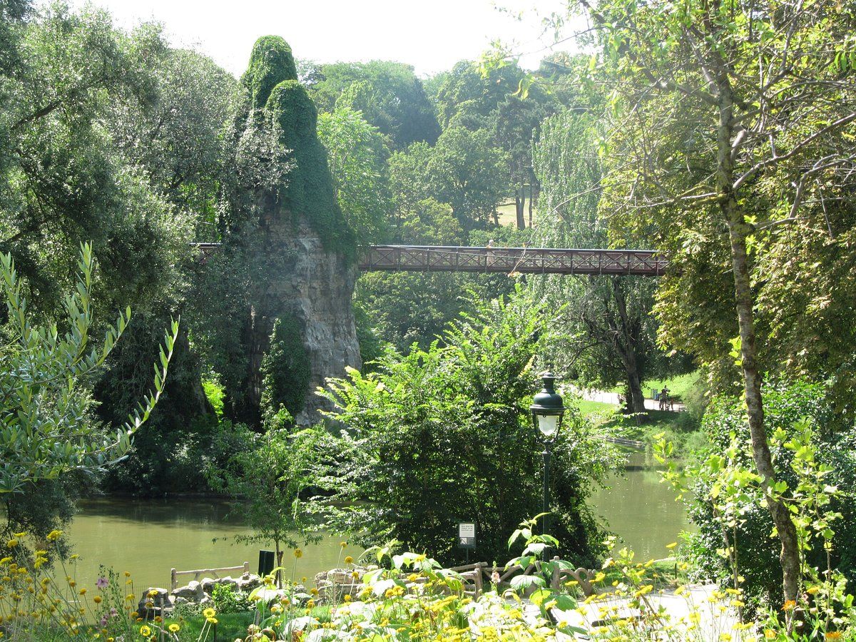 Ponte do parque Buttes Chaumont