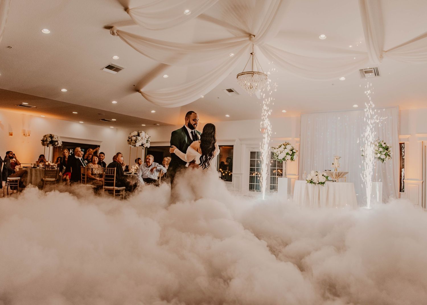Mariangy & Adam Gregory Dancing on a Cloud at their wedding with Cold Sparks at The Royal Crestroom. Cred: LexTakePix