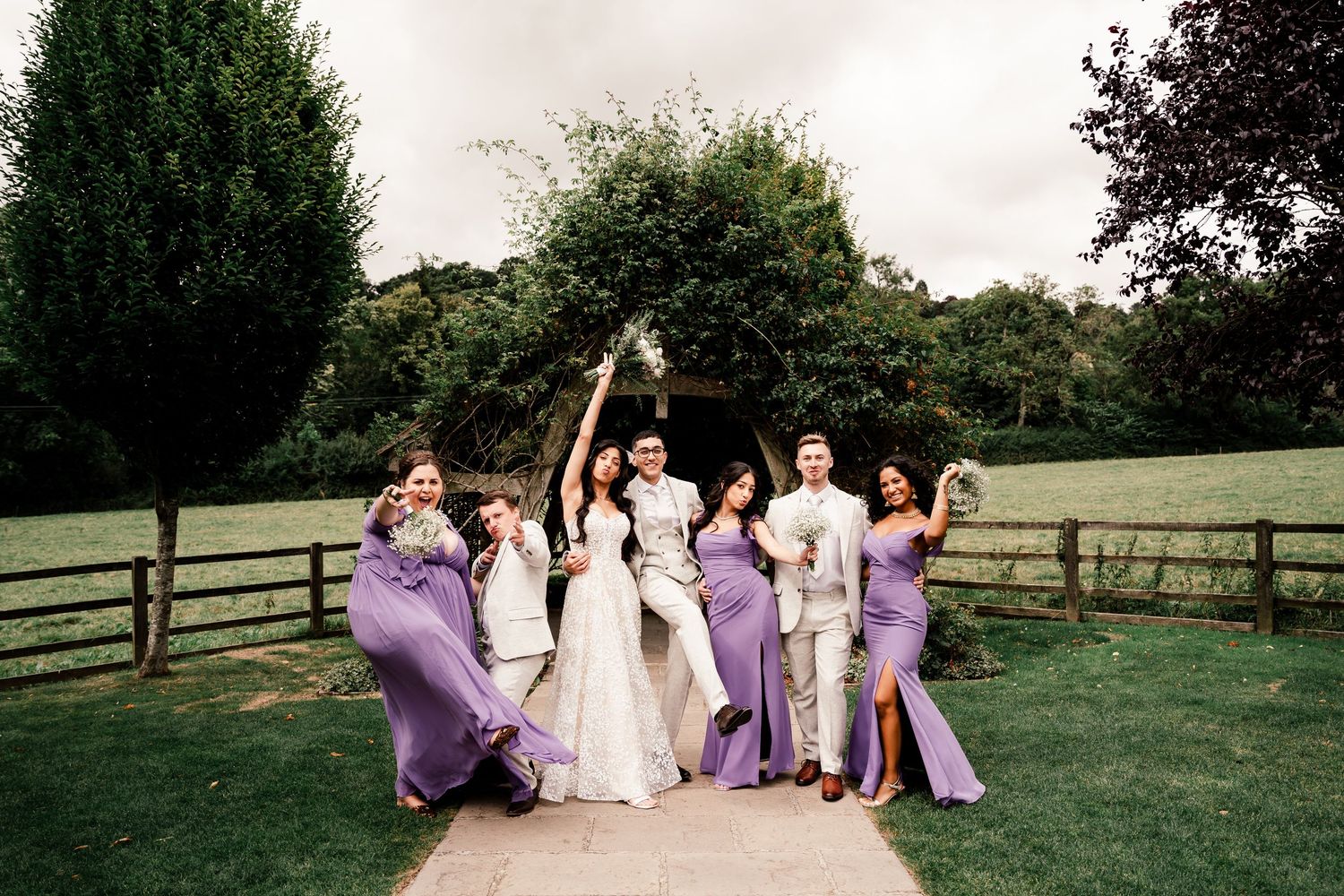 Cotswolds Wedding Venue - Hyde House - Photography by Scarlett Shellis