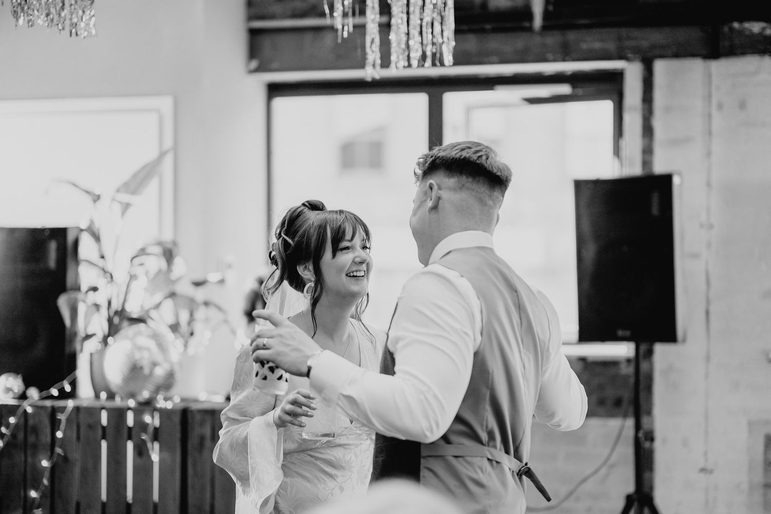 Full Circle Brewery wedding photography