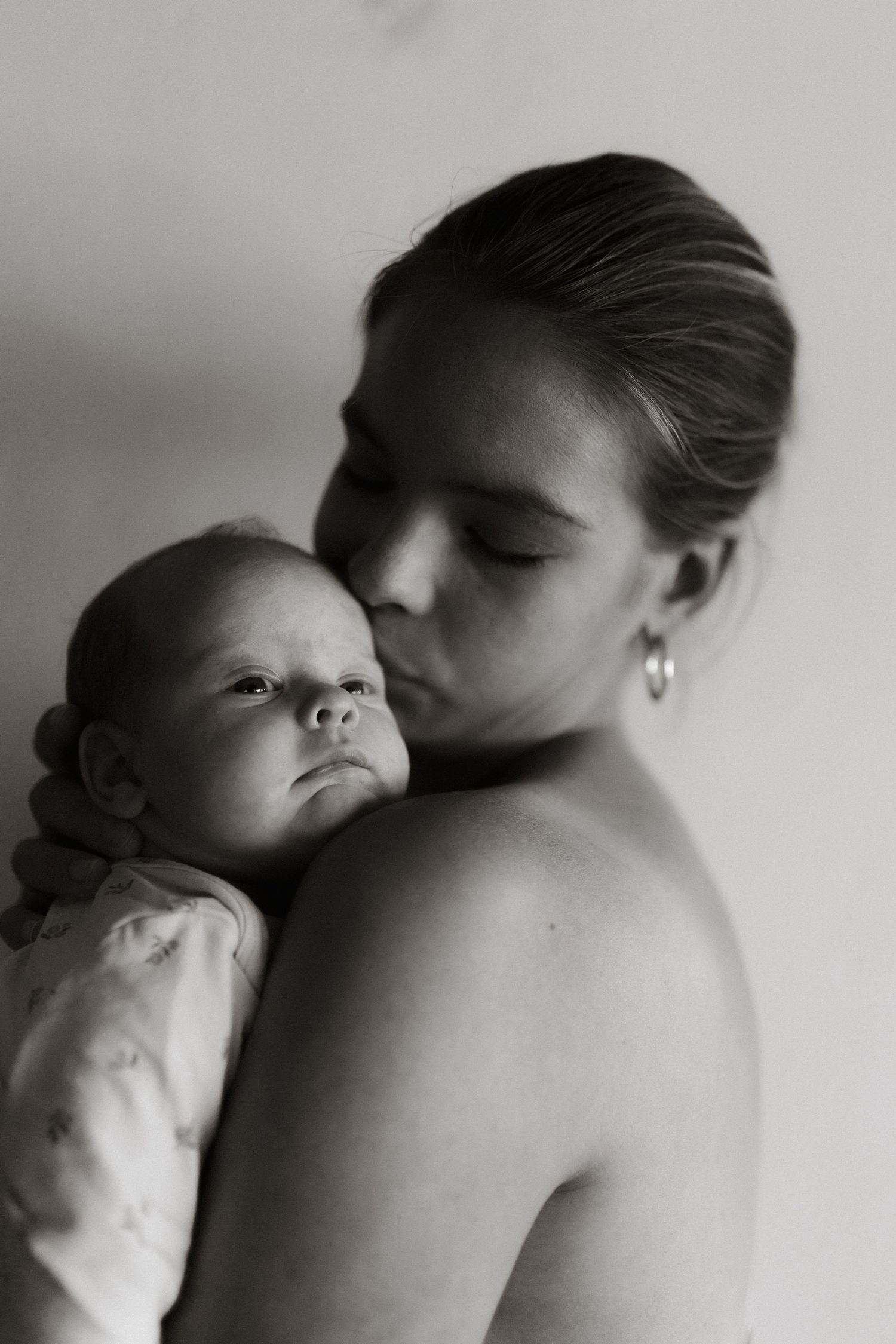 Black and white portrait mother and baby