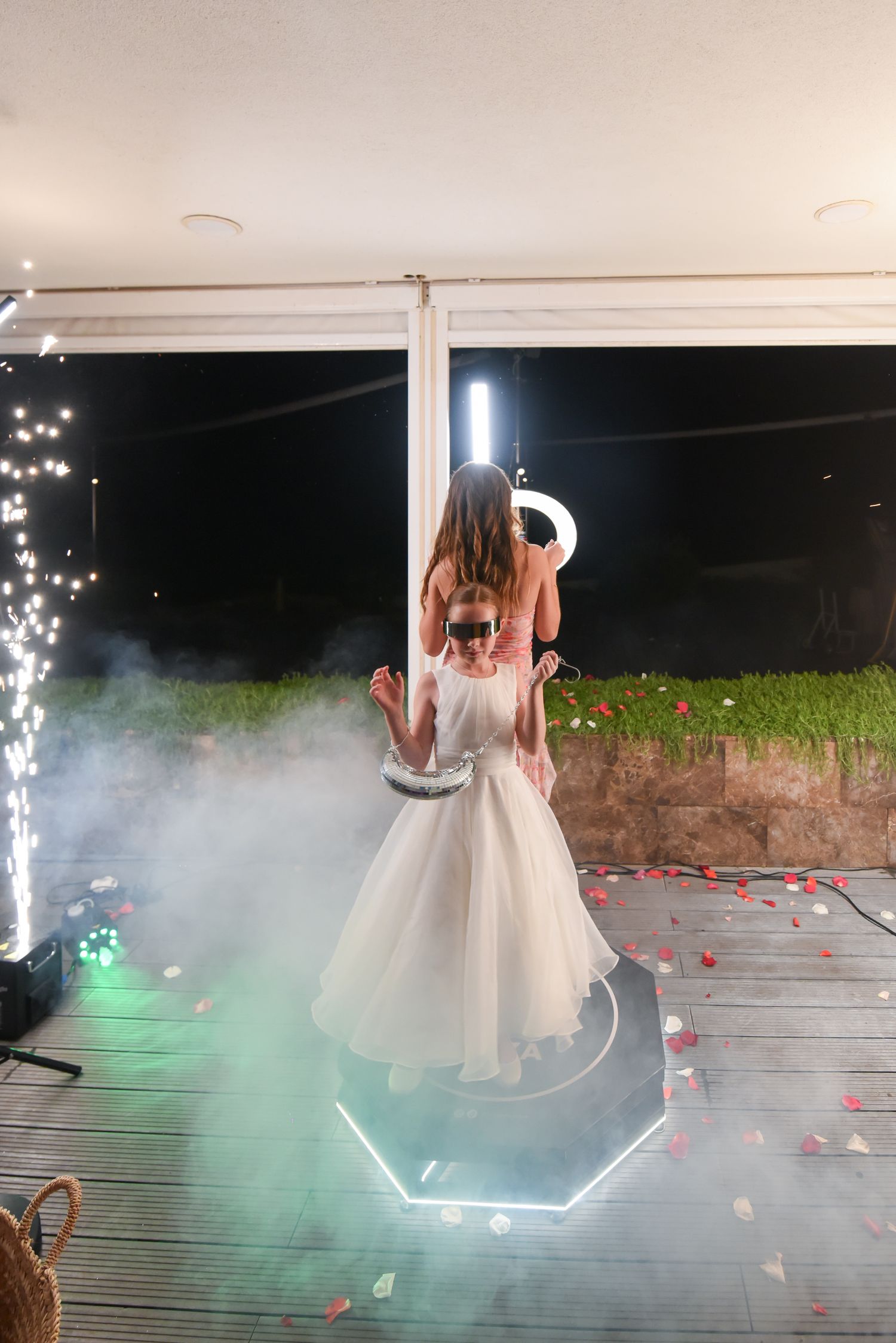 360 video booth with cold spark machines for weddings in ibiza