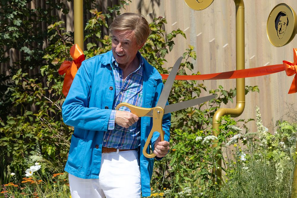 Alan Partridge cutting the ribbon at RHS Hampton Court 2025