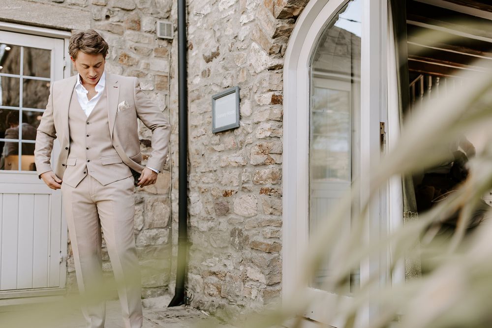 groom