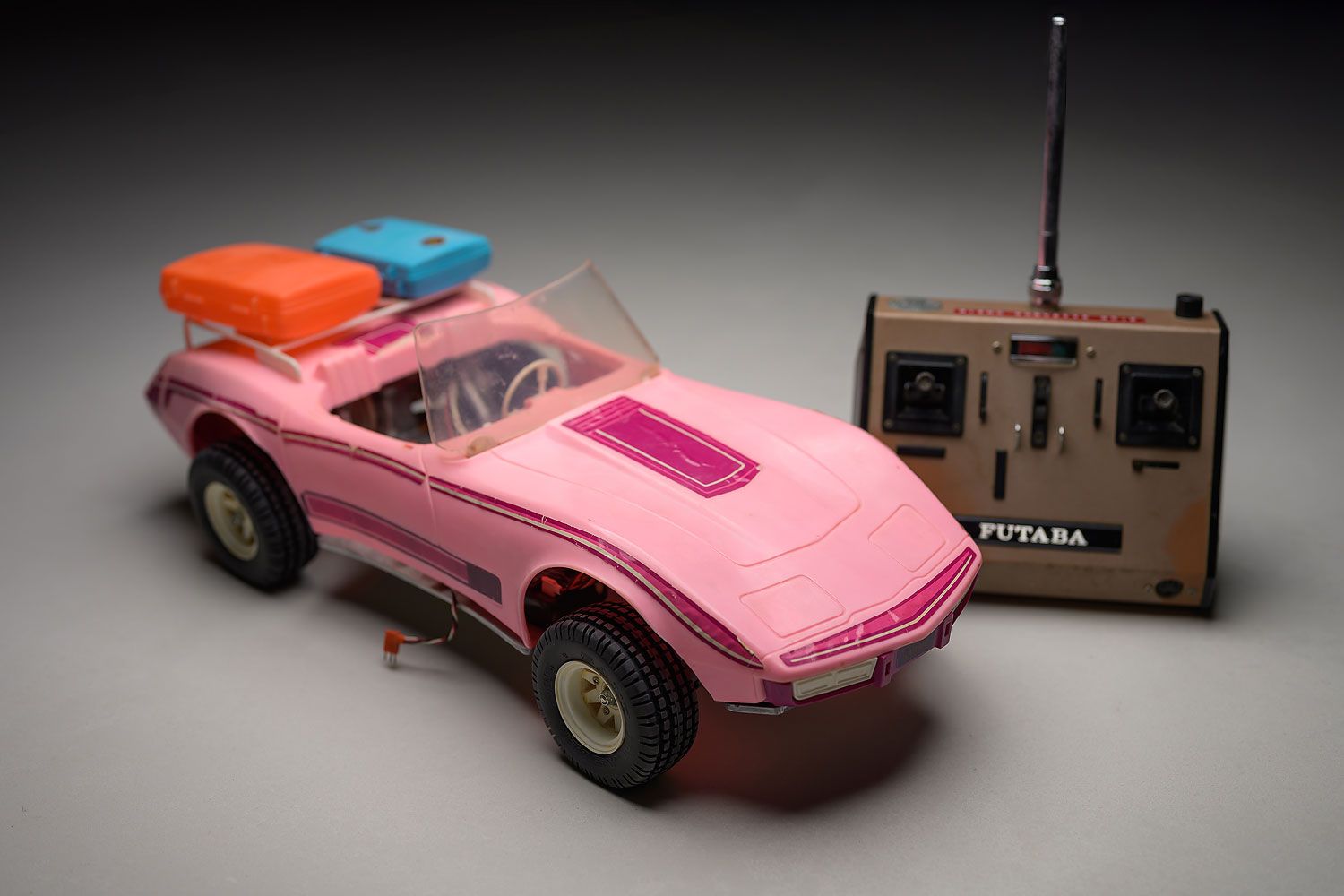Gizmo's Corvette Movie Prop alongside it's remote control