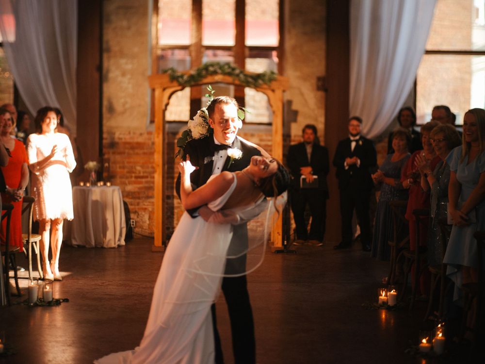 couples getting married in Madison, Wisconsin | Wedding Photographer
