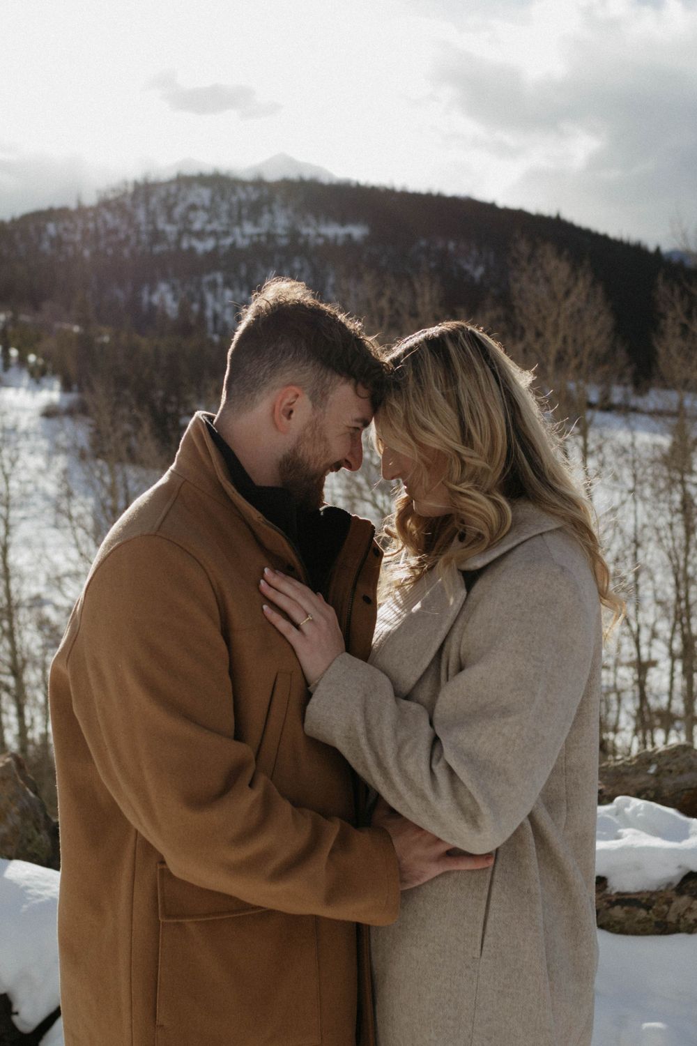 Engagement session in Breckenridge, Colorado. Mountains background engagement session, Colorado.