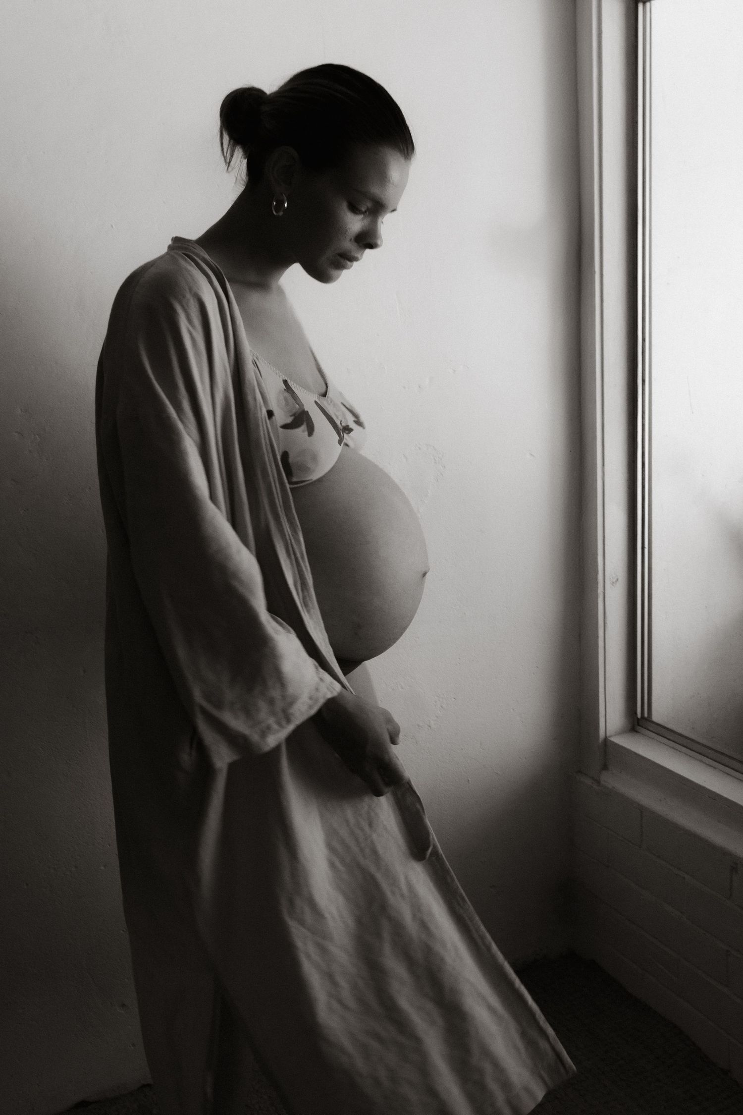 Pregnant woman black and white