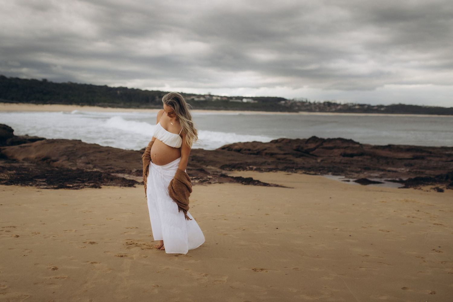 Maternity couple sunrise shoot
