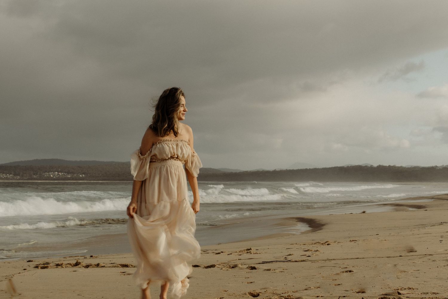 outdoor beach maternity, client closet dress