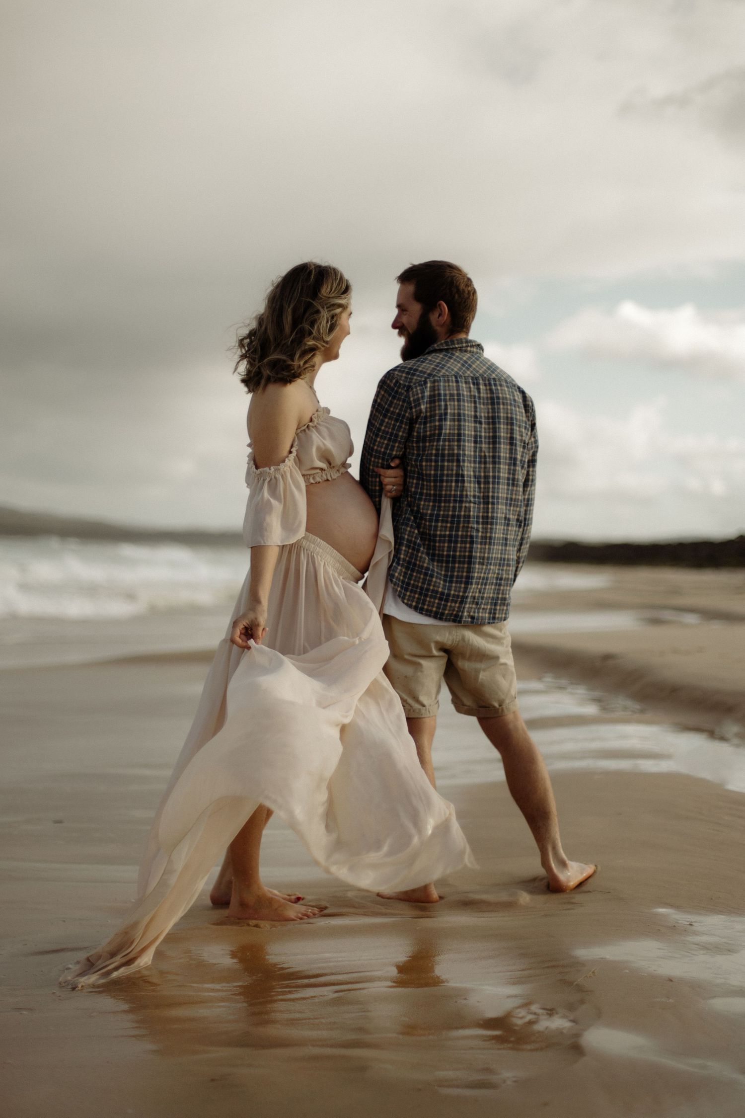 outdoor beach maternity, client closet dress