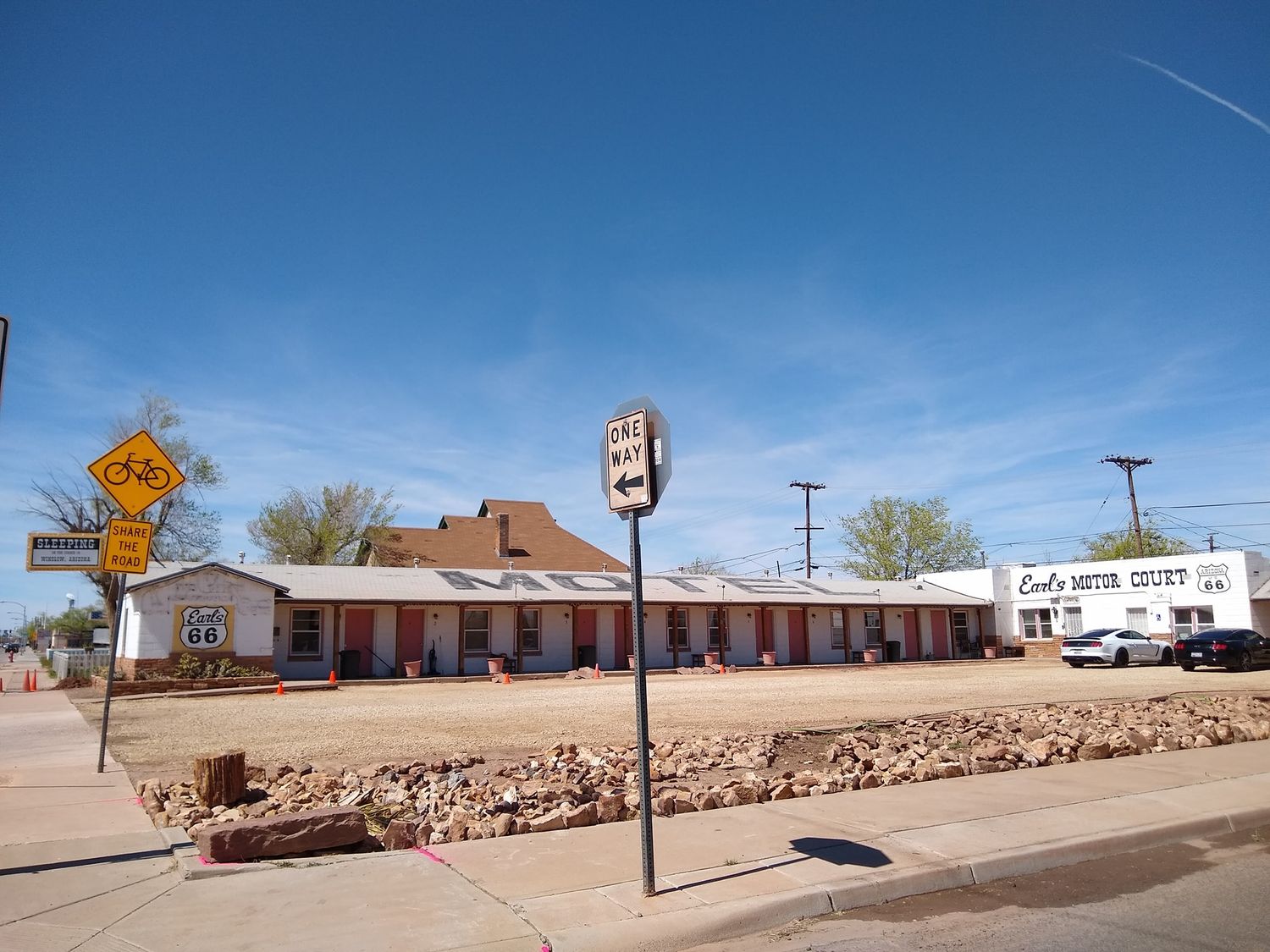 Earl's Motor Court Route 66 Winslow Arizona