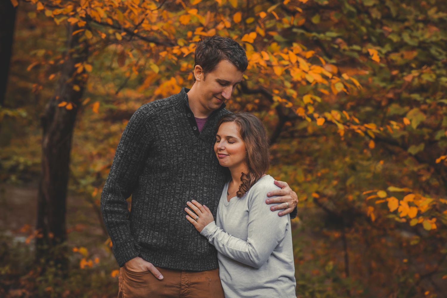 dc-fall-foliage-engagement-photographer-mini-session