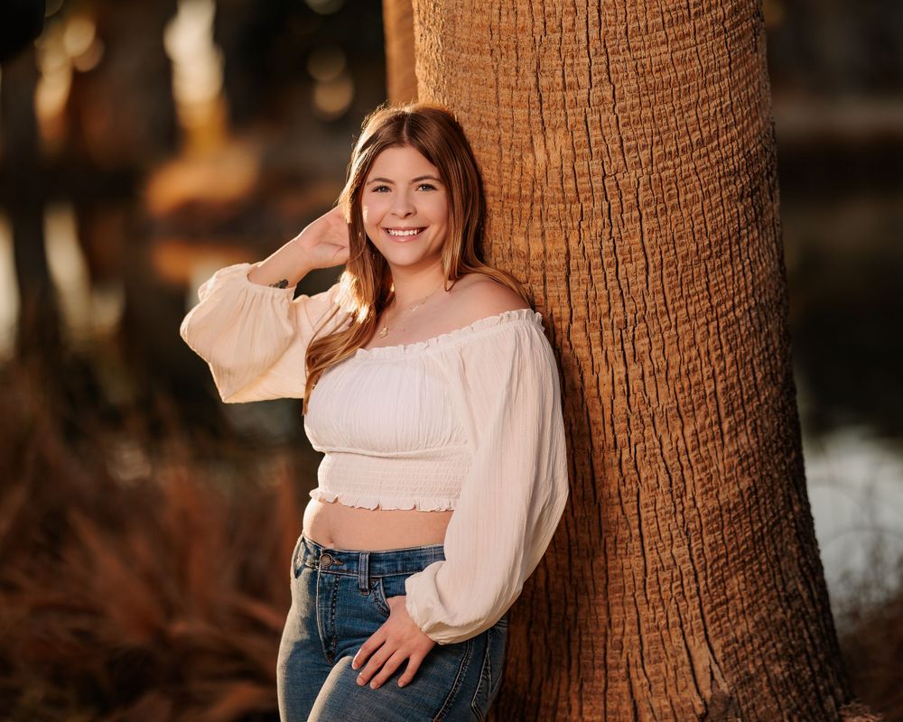 Tucson, Arizona high school grad picture, senior pictures, Tucson Senior Photographer, sunset, Agua Caliente Park, golden, desert, girl