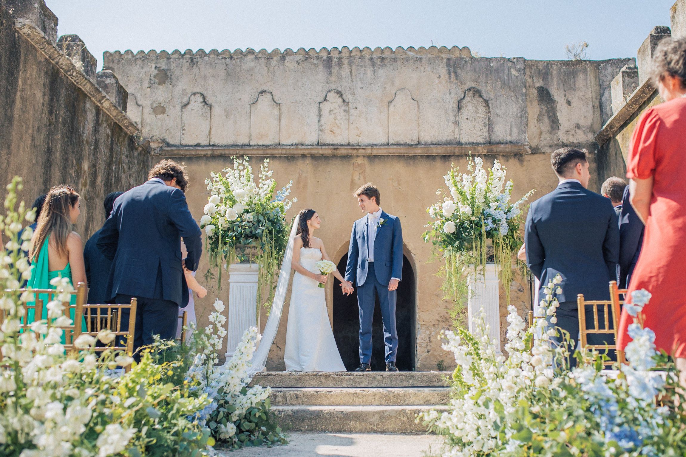 Romantic French destination wedding in Portugal — captured with cinematic flair at Penha Longa Hotel. By Regina Wedding Photographer Lisbon