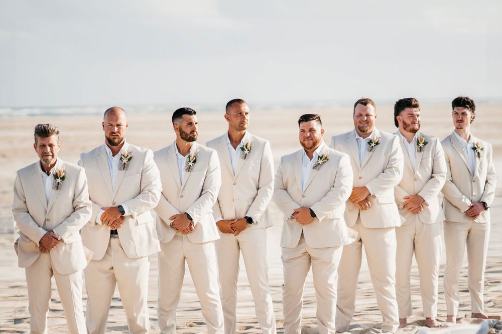 LiEna Photography. Emerald Isle wedding Photographer. Emerald Isle The Point Wedding. Crystal Coast Weddings Photographer. NC Photographer.