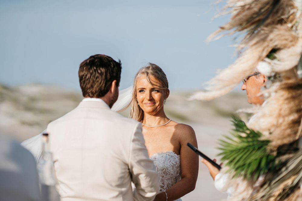 LiEna Photography. Emerald Isle wedding Photographer. Emerald Isle The Point Wedding. Crystal Coast Weddings Photographer. NC Photographer.