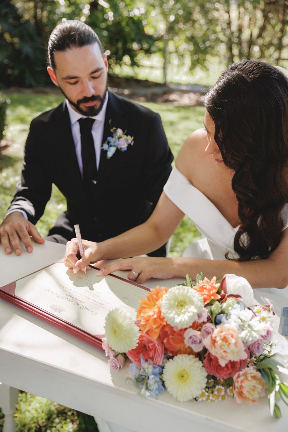 gold coast scenic rim brisbane wedding photographer Albert River Wines