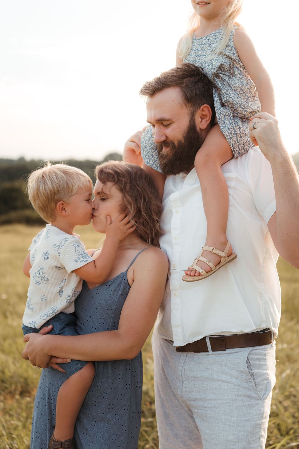 golden hour light hearted playful family session filled with love