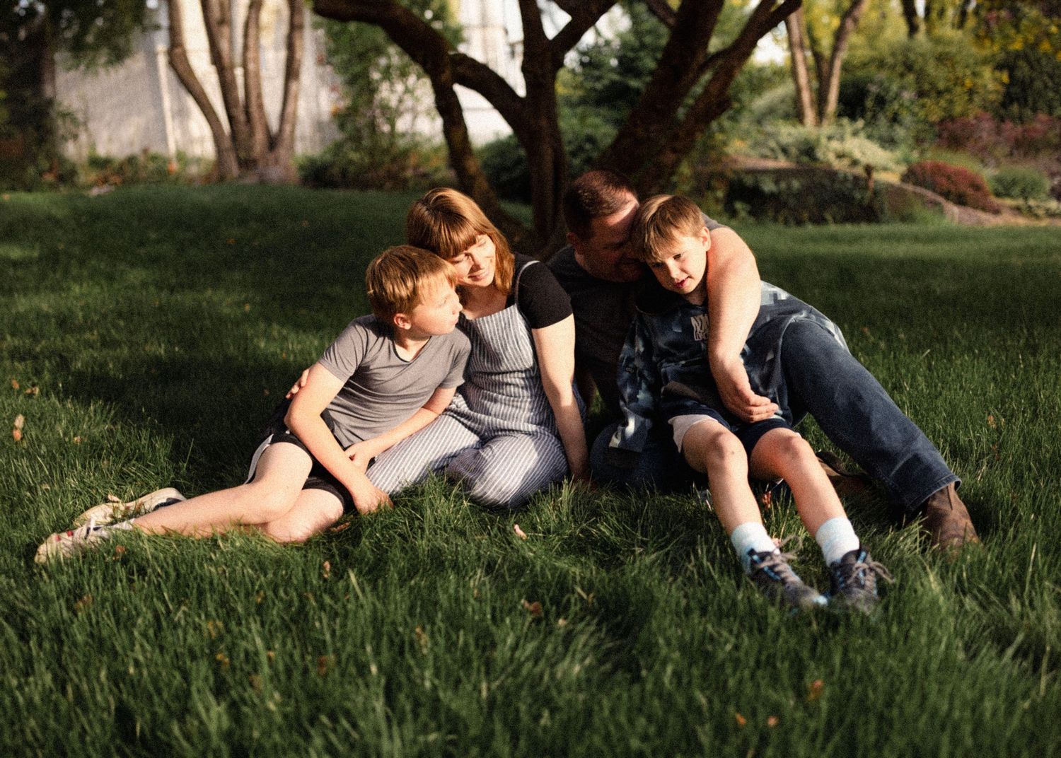 Photos in your own garden or front yard add a special sentimental touch and even more meaning to your family portraits. Surrey.