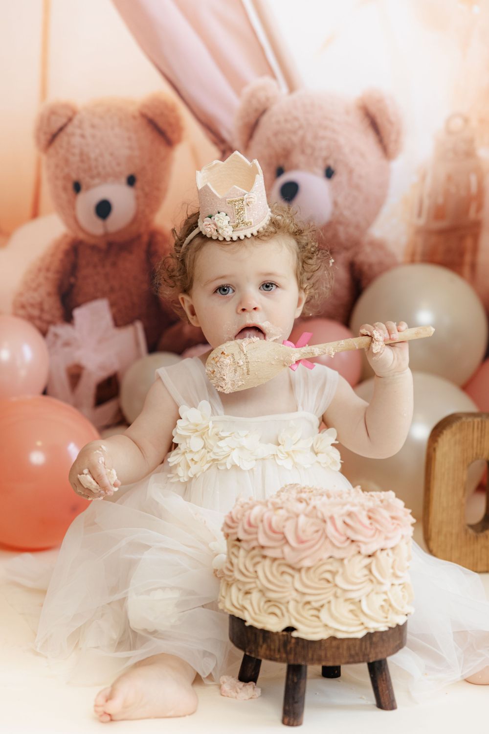 1st Birthday Photo - Cake smash Photographer Wigan - Northwest cake smash Photographer - Professional photograph