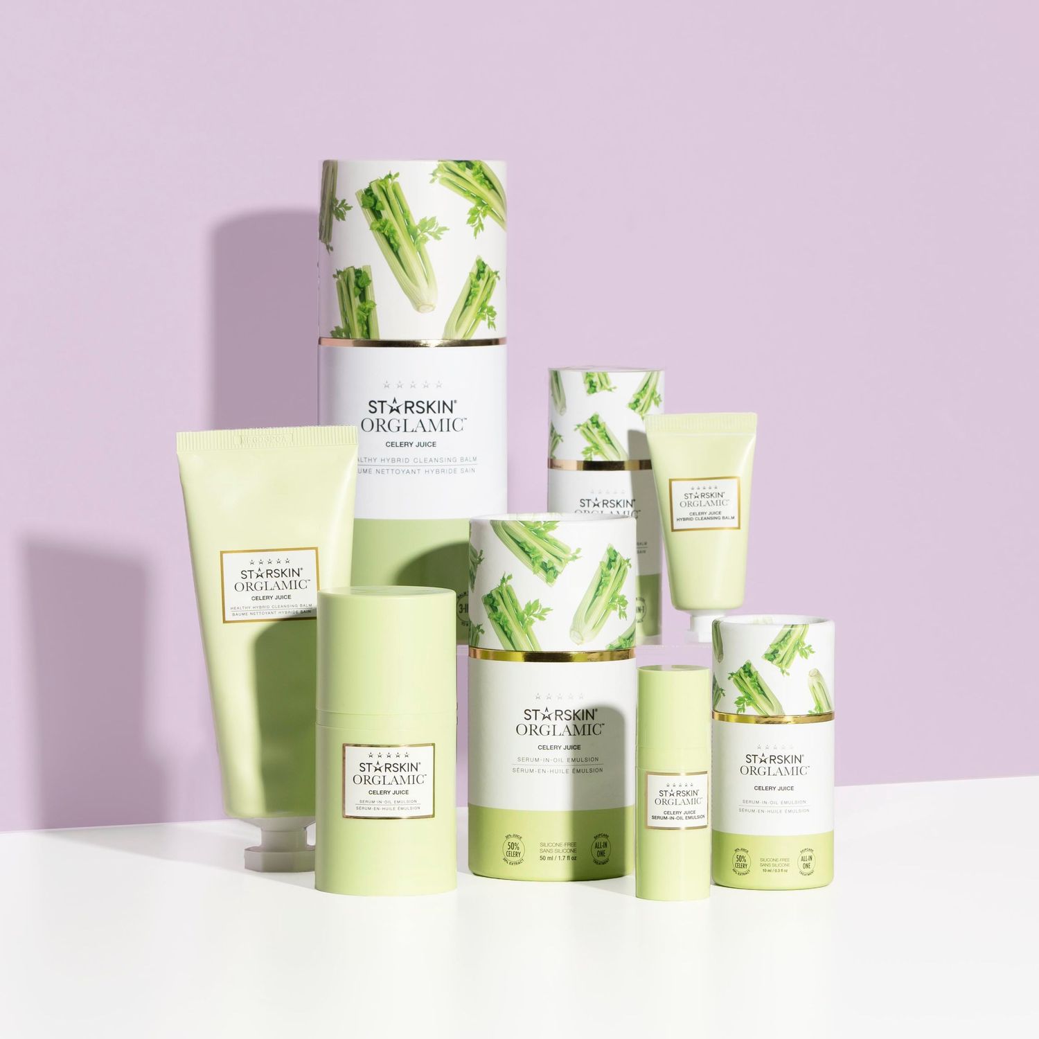 product fotografie van beauty producten van Starskin. groene verpakkingen en paarse achtergrond in studio