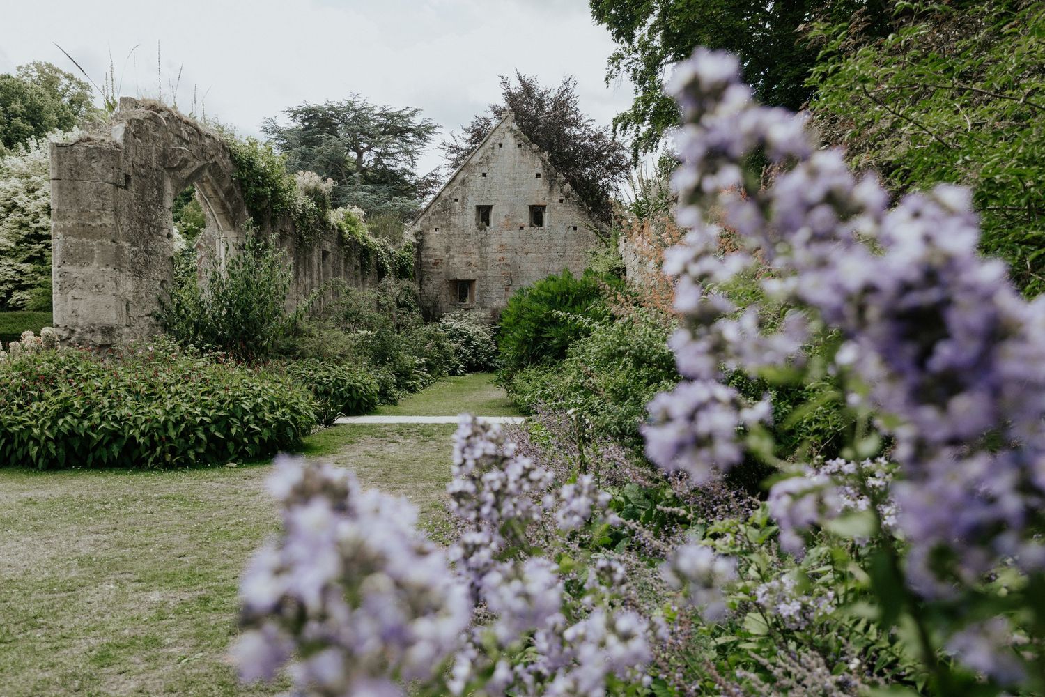 Sudeley castle wedding and proposal photography